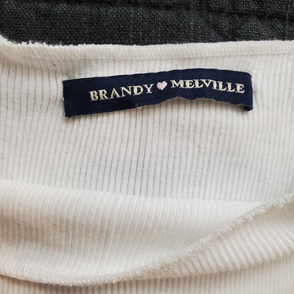 BRANDY MELVILLE White Ribbed Off The Shoulder Long Sleeve Top EUC - Picture 2 of 4